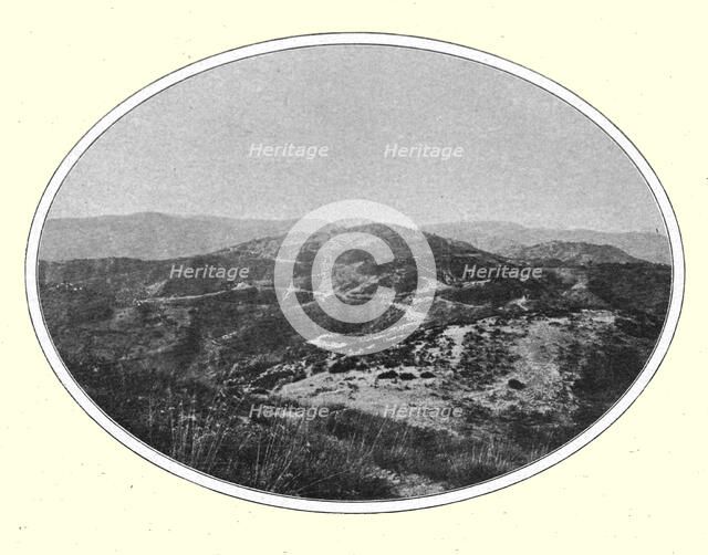 ''Ichriden pres Fort National; Afrique du nord', 1914. Creator: Jules Gervais-Courtellemont.