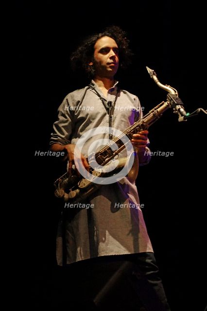 Idris Rahman, Ropetackle Arts Centre, Shoreham, West Sussex, Jan 2016. Artist: Brian O'Connor.