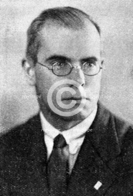 Idrisyn Oliver Evans (1894-1977), Welsh writer, early 20th century. Artist: Unknown