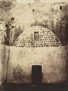 Ie Station. Jésus est condamné à mort. Une cour intérieure de la caserne turque o..., 1860 or later. Creator: Louis de Clercq