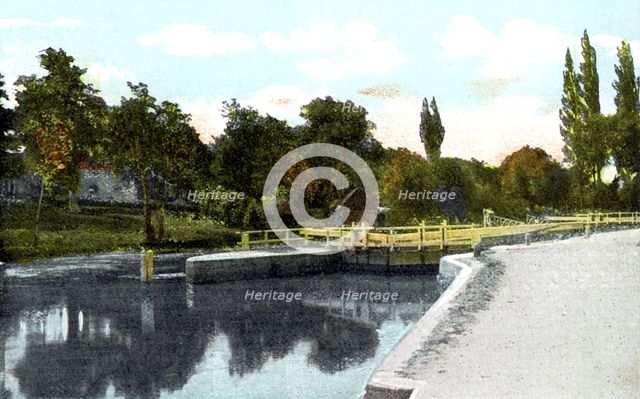 Iffley Lock, 20th Century. Artist: Unknown