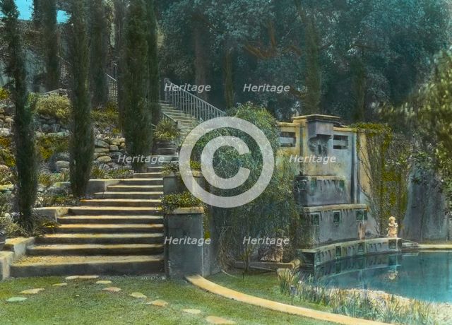 "Il Paradiso," Mrs. Dudley Peter Allen house, 1188 Hillcrest Avenue, Oak Knoll, Pasadena, CA, 1917. Creator: Frances Benjamin Johnston.
