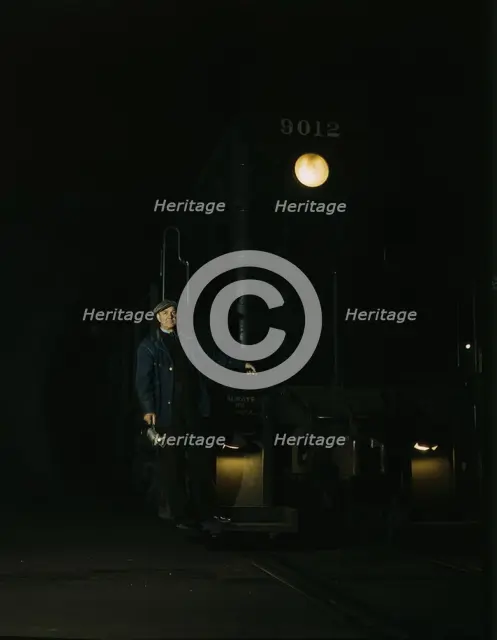 Illinois Central R.R., Chicago, Illinois, 1943. Creator: Jack Delano.