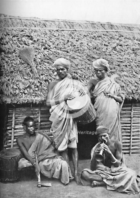Irula men, India, 1902. Artist: Unknown.