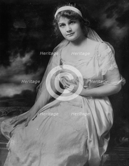 Isabel B. Gardner, between c1910 and c1915. Creator: Bain News Service.