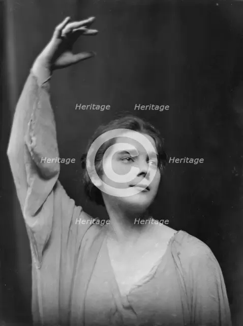 Isadora Duncan dancer, between 1915 and 1923. Creator: Arnold Genthe.