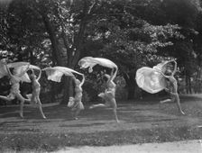Isadora Duncan dancers, between 1915 and 1923. Creator: Arnold Genthe