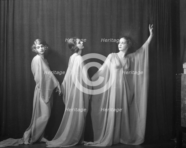 Isadora Duncan dancers, between 1915 and 1923. Creator: Arnold Genthe.