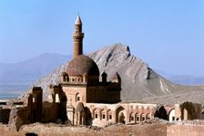 Ishak Pasha Palace, Dogubeyazit, Turkey. Creator: Vivienne Sharp