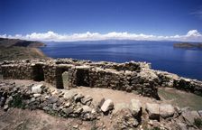 Isla del Sol, detail of the Incan temple with Lake Titicaca in background