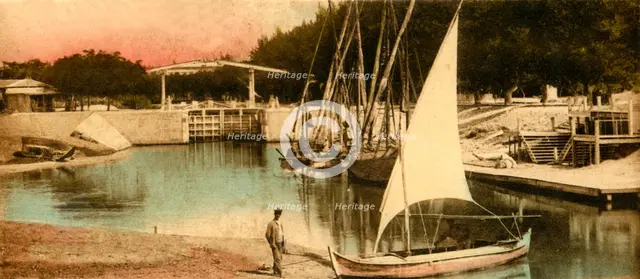 'Ismailia - The flood-gate downwards', c1918-c1939. Creator: Unknown.