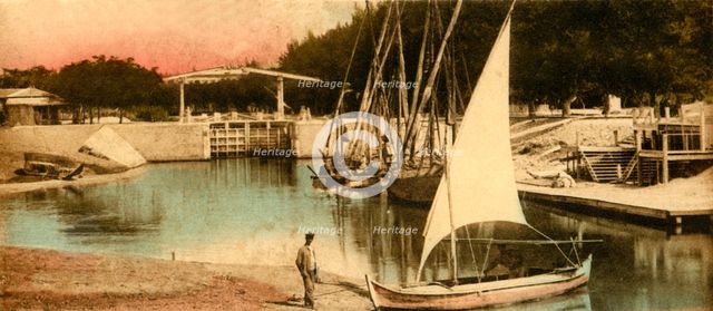 'Ismailia - The flood-gate downwards', c1918-c1939. Creator: Unknown.