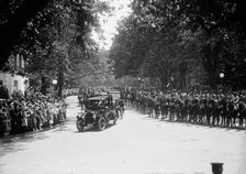 Italian Commission To U.S. - Scenes On Arrival, May 23, 1917, 23 May 1917. Creator: Harris & Ewing