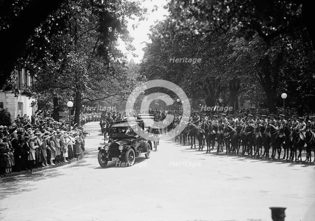 Italian Commission To U.S. - Scenes On Arrival, May 23, 1917, 23 May 1917. Creator: Harris & Ewing.