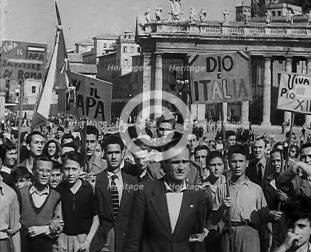 Italian Crowds Marching to St. Peter's Square, 1944. Creator: British Pathe Ltd.