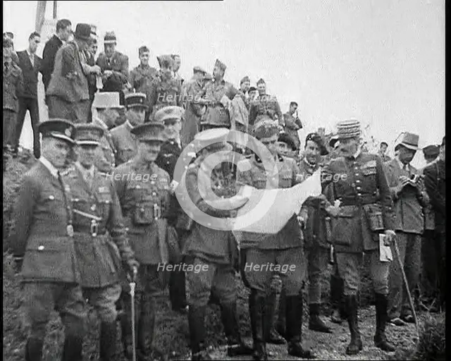 Italian Soldiers Talking, 1930s. Creator: British Pathe Ltd.