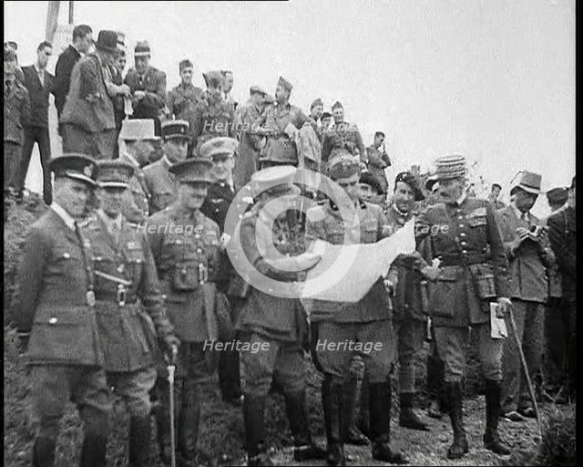 Italian Soldiers Talking, 1930s. Creator: British Pathe Ltd.