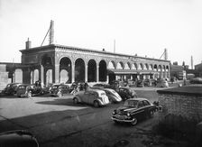 Italianate entrance front of Cambridge Station, Station Road, Cambridge, Cambridgeshire, 1950s. Creator: Unknown