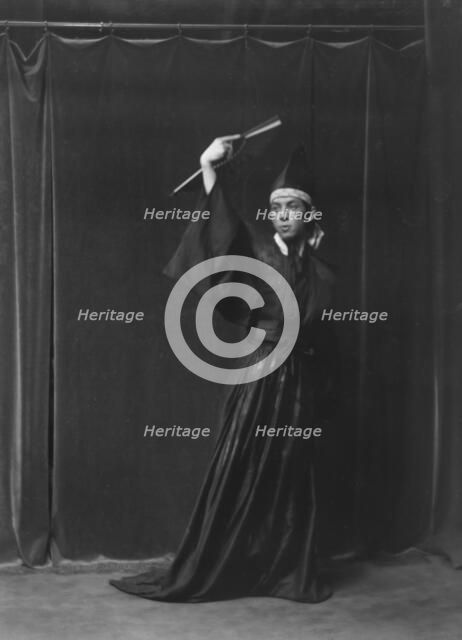 Ito, Michio, Mr., between 1916 and 1921. Creator: Arnold Genthe.