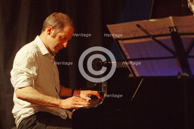 Ivo Neame, Emma Rawicz Quintet, Verdict Jazz Club, Brighton, East Sussex, 2022. Creator: Brian O'Connor.