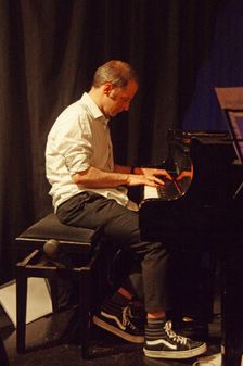 Ivo Neame, Emma Rawicz Quintet, Verdict Jazz Club, Brighton, East Sussex, 2022. Creator: Brian O'Connor