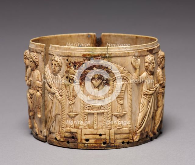 Ivory Pyx (Box), 500s. Creator: Unknown.