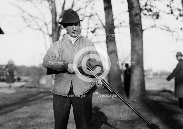 J.H. Hendrickson, ex cham[p]ion [guns], between c1910 and c1915. Creator: Bain News Service.