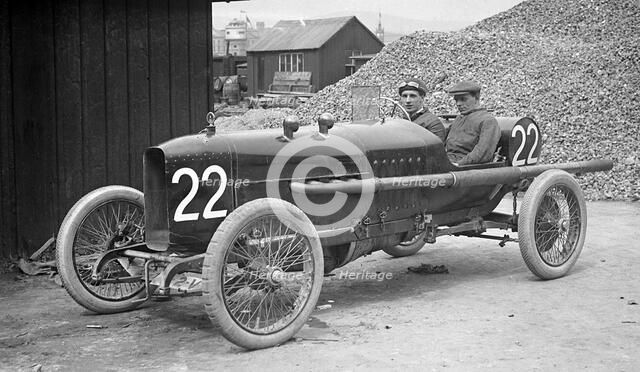 J Higginson's 3308 cc Vauxhall at the RAC Isle of Man TT race, 10 June 1914. Artist: Bill Brunell.