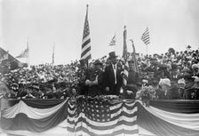J.S. Sherman, Gov. Fort and Com'r van Sant review G.A.R. Parade- Atlantic City, 1910. Creator: Bain News Service