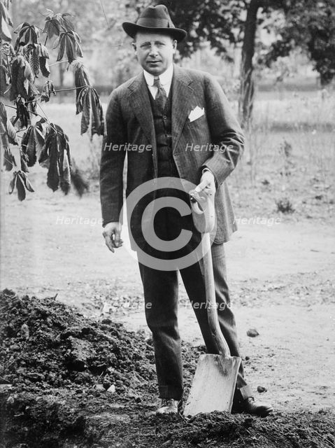 J.M. Cox, between c1915 and c1920. Creator: Bain News Service.