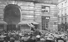 Journees inoubliables a Strasbourg; Le 10 novembre 1918, l'avenement de la republique..., 1918. Creator: Unknown