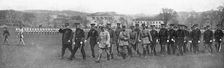 Joffre a West-Point, le <<Saint-Cyr>> des Etats-Unis; Le marechal, accompagné par..., 1917. Creator: Unknown