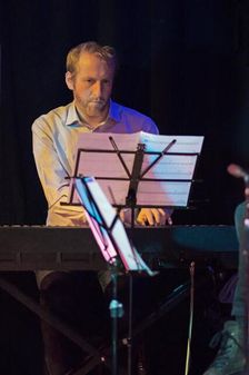 John Turville, The Brunswick, Hove, West Sussex, 7 Nov 2018. Creator: Brian O'Connor