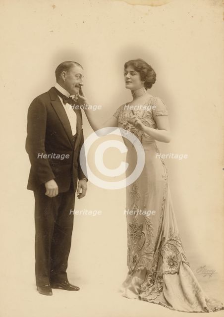 John Drew, Jr. and woman, negative 1885-1903; print 1903-1920. Creator: Napoleon Sarony.
