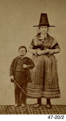 John Harris of Dihewyd, Ceredigion with his wife Margaret, c1860. Creator: Unknown