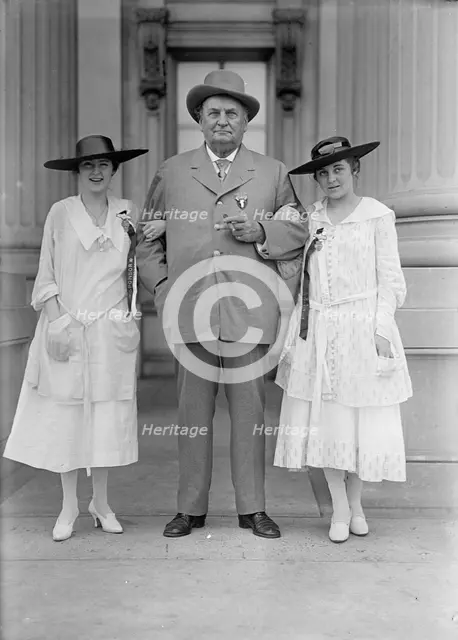 John Hollis Bankhead, Rep. from Alabama, At Confederate Reunion, D.C. with Grand-Daughters...1917. Creator: Harris & Ewing.