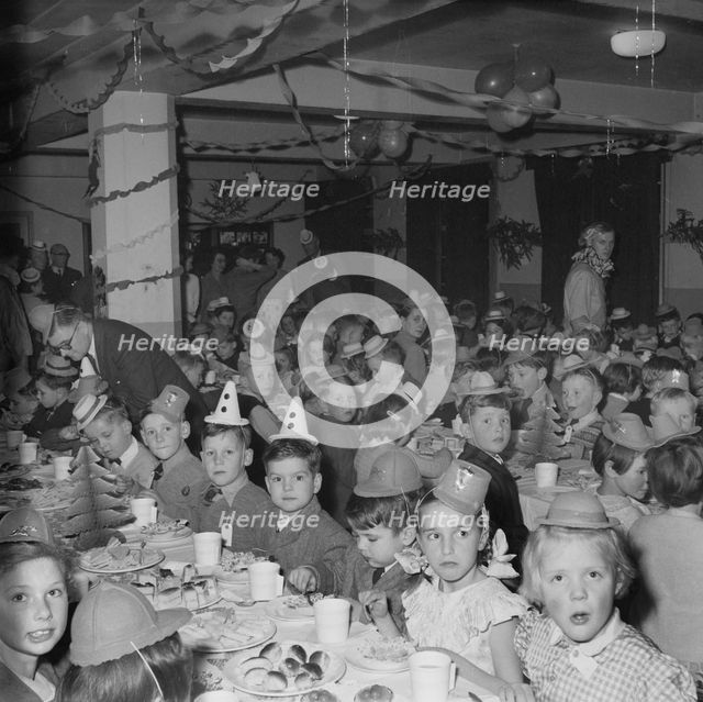 John Laing and Son Limited, Page Street, Mill Hill, Barnet, London, 17/12/1955. Creator: John Laing plc.