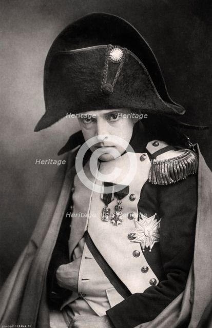 John Martin-Harvey (1863-1944), English actor, early 20th century.Artist: London Stereoscopic & Photographic Co