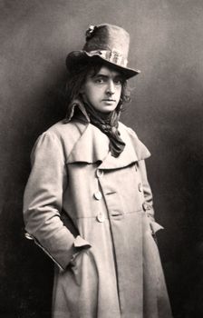John Martin-Harvey (1863-1944), English actor, early 20th century.Artist: London Stereoscopic & Photographic Co