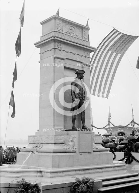 John Paul Jones - Dedication of Monument, 4/17/12, The Monument, 1912 April 17. Creator: Harris & Ewing.
