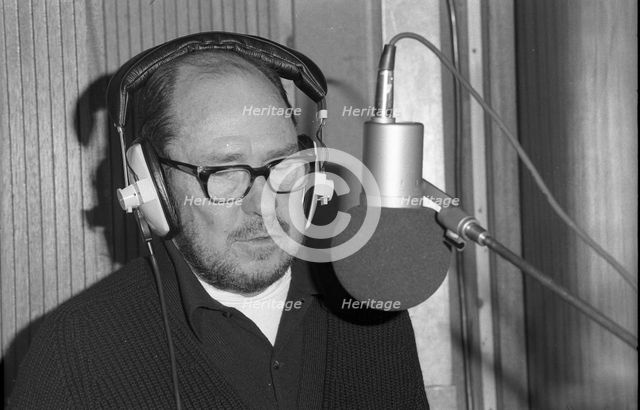 Johnny Mercer, Pye Studios, London, 1974. Creator: Brian O'Connor.