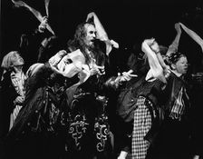 Jonathan Pryce (1947- ), British actor