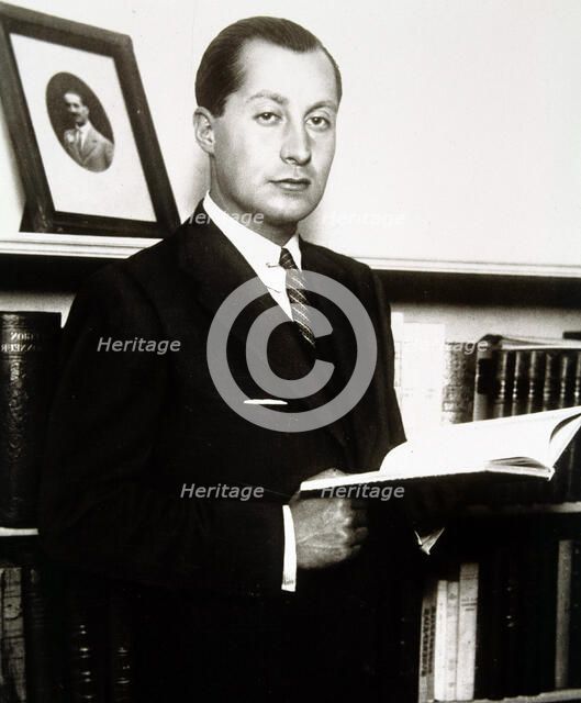 José Antonio Primo de Rivera (1903-1936), Spanish politician founder of the Falange.