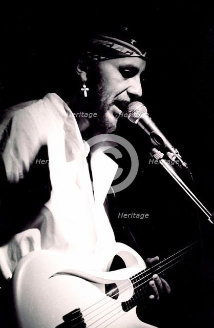 Jose Neto, Ronnie Scott's, London, 1994. Artist: Brian O'Connor