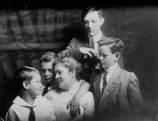 Josephus Daniel's Family, between c1910 and c1915. Creator: Bain News Service