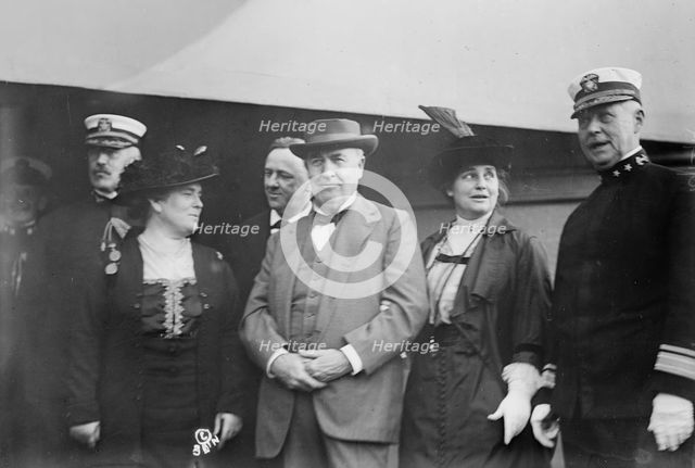 Josephus Daniels & wife, Thos. Edison & wife, 1914. Creator: Bain News Service.