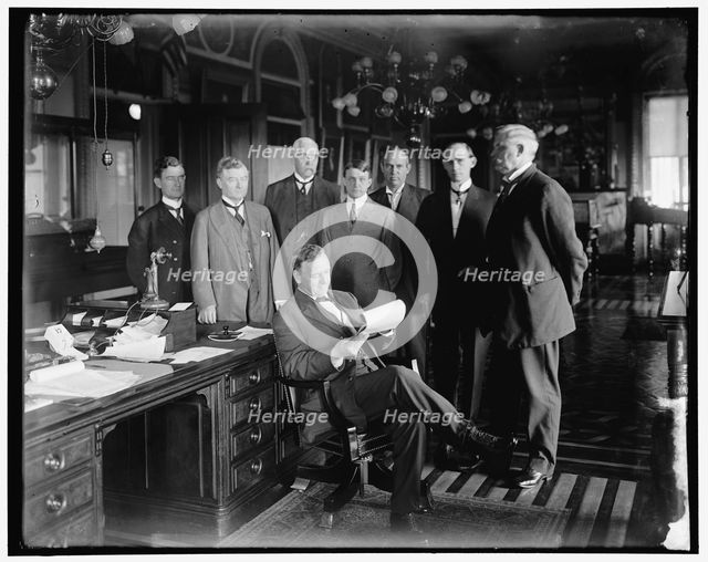 Josephus Daniels and group, between 1910 and 1920. Creator: Harris & Ewing.