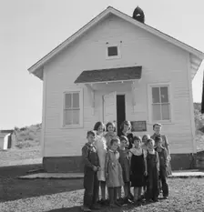 Jacknife School, Gem County, Idaho, 1939. Creator: Dorothea Lange