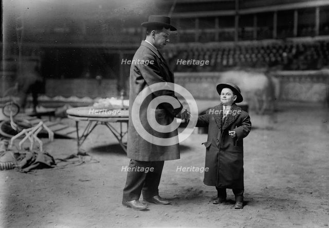 Jack Barrett [i.e., Barnett], Barnum's, between c1910 and c1915. Creator: Bain News Service.