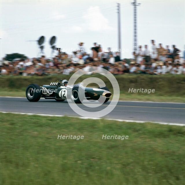 Jack Brabham racing a Brabham-Repco BT19, French Grand Prix, Reims, France, 1966. Artist: Unknown
